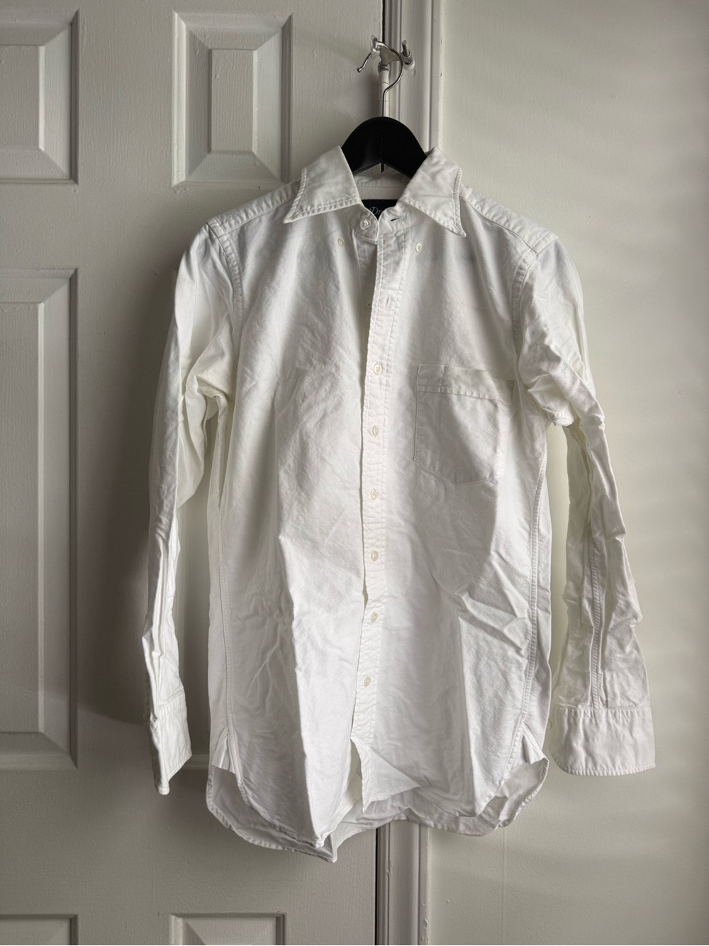 Drake’s white button down oxford